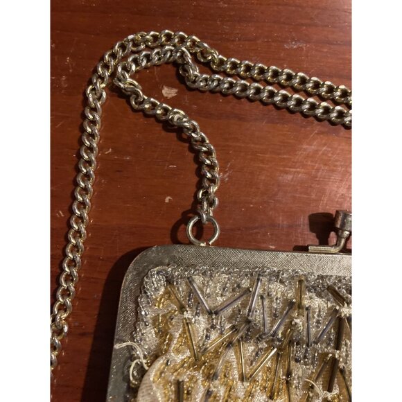 VINTAGE GOLD & BROWN LA REGALE  HAND BEADED PURSE MADE IN HONG KONG WITH FRINGE - Picture 7 of 13